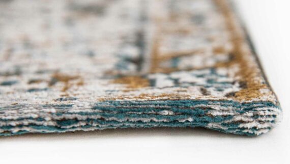 Louis De Poortere rug LX 9127 Antiquarian Bakhtiari Fener side