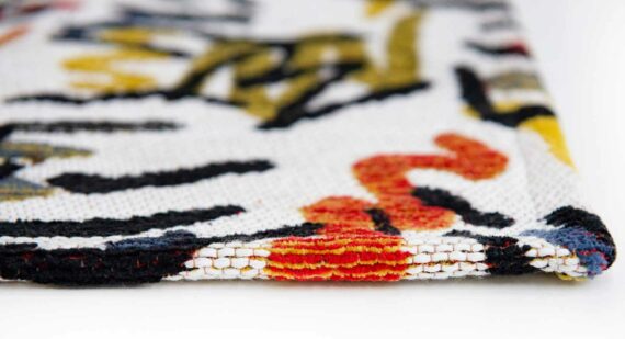 Louis De Poortere rug LX 9144 Gallery Graffito Street Graph side