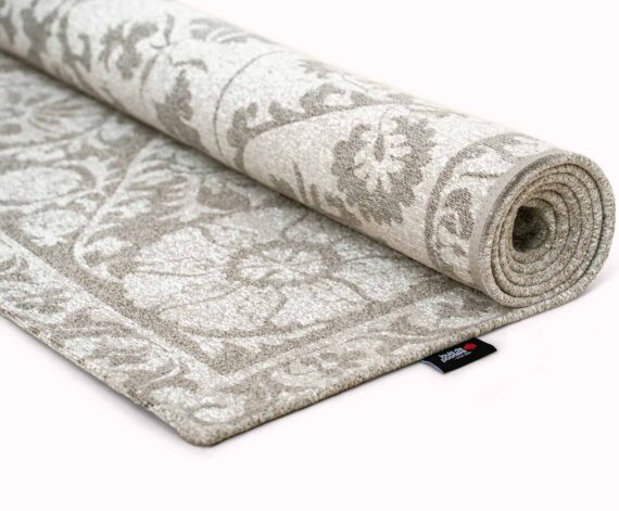 Louis De Poortere rug Antiquarian Suzani 9846 Boree roll