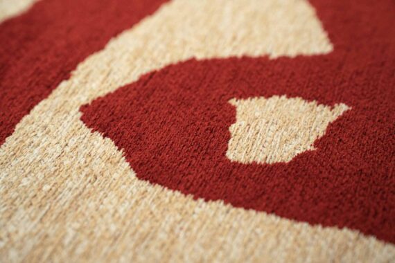 Louis De Poortere rug Craft Ribbon 9847 Imperial Red zoom 3